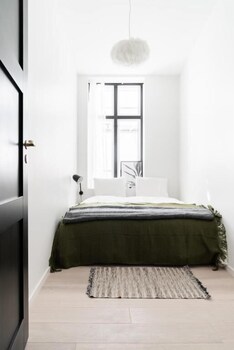 stay bryggen serviced apartments