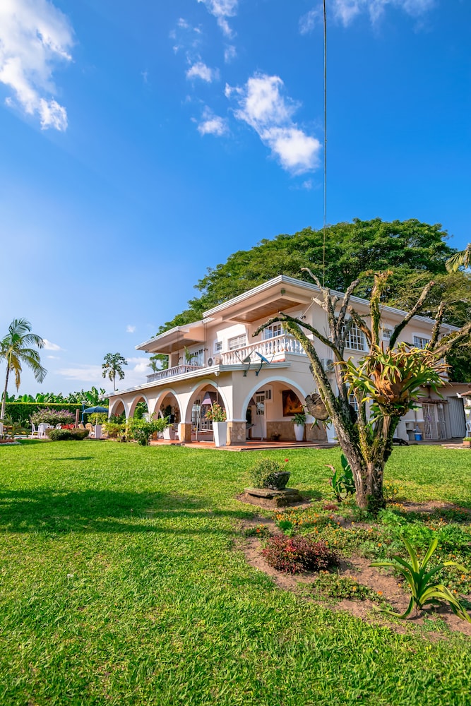 chalet villa puebla