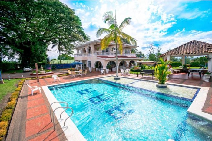 chalet villa puebla