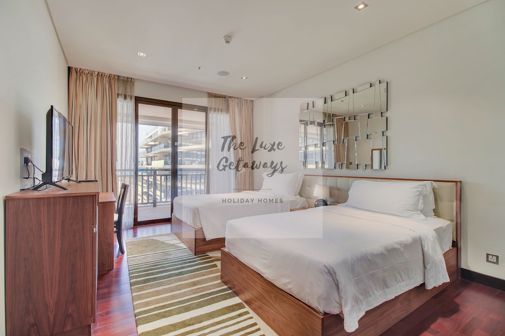 luxe getaways palm jumeirah