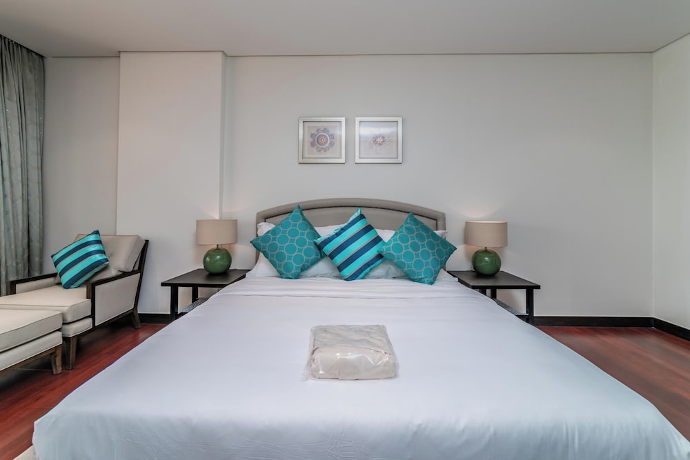 luxe getaways palm jumeirah