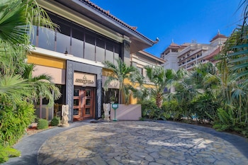 luxe getaways palm jumeirah