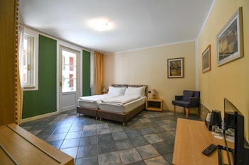 aquazzurra resort and aparthotel