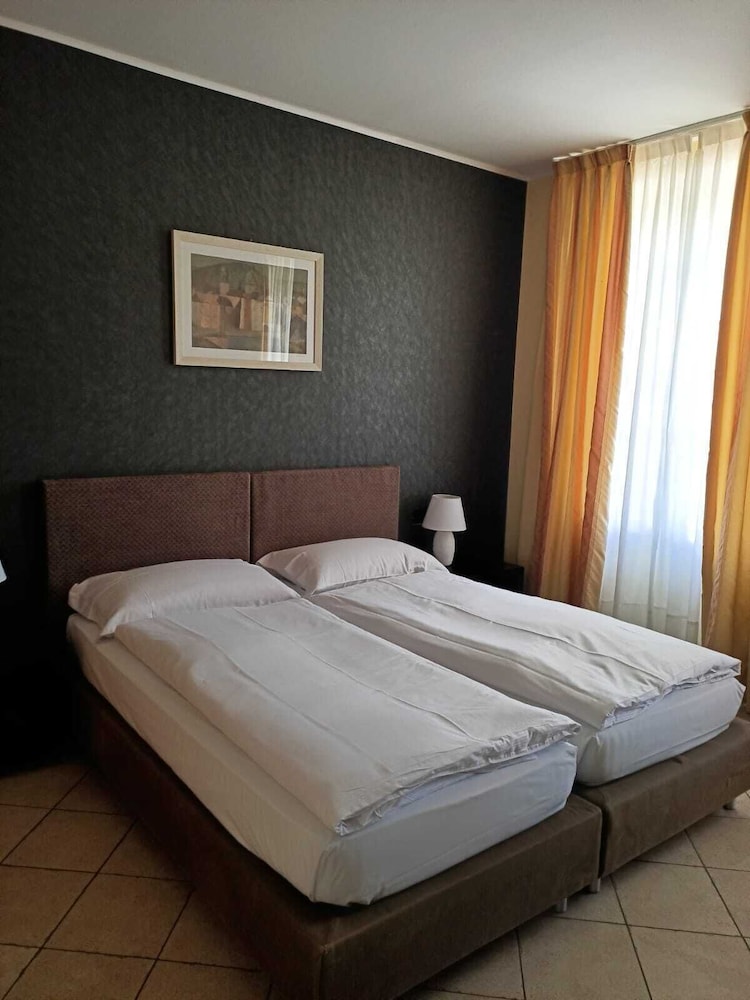 aquazzurra resort and aparthotel