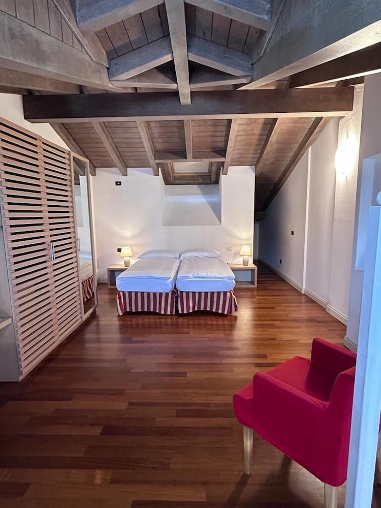 aquazzurra resort and aparthotel