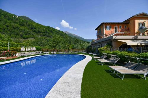 aquazzurra resort and aparthotel