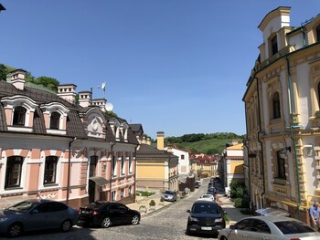 gonchar hotel
