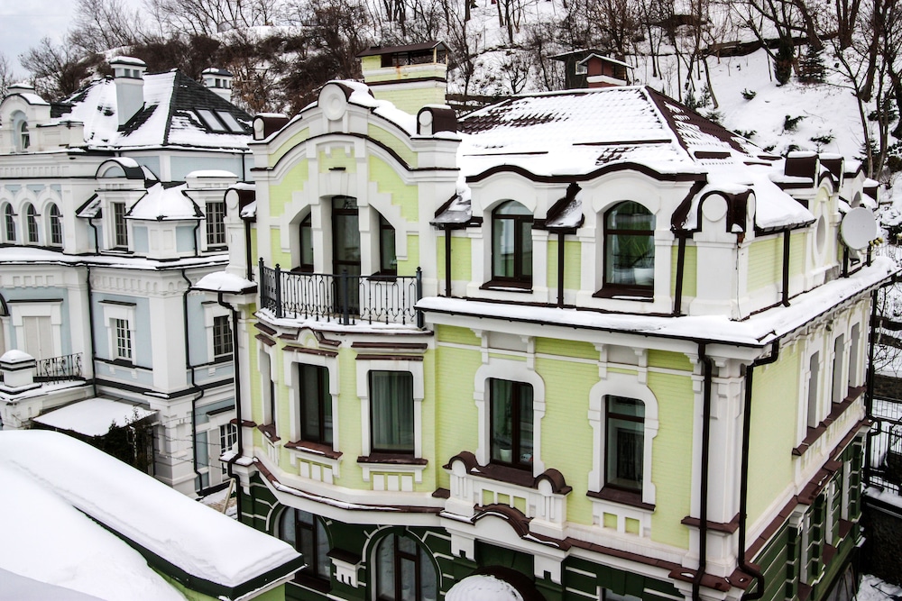 gonchar hotel
