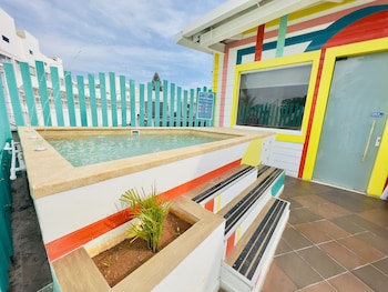 the nomadic design hostel