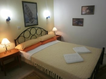 regina hotel