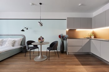 the amberlyn suite hotel