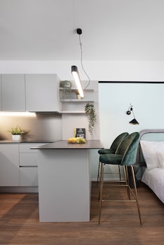 the amberlyn suite hotel