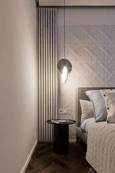 the amberlyn suite hotel