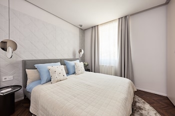 the amberlyn suite hotel