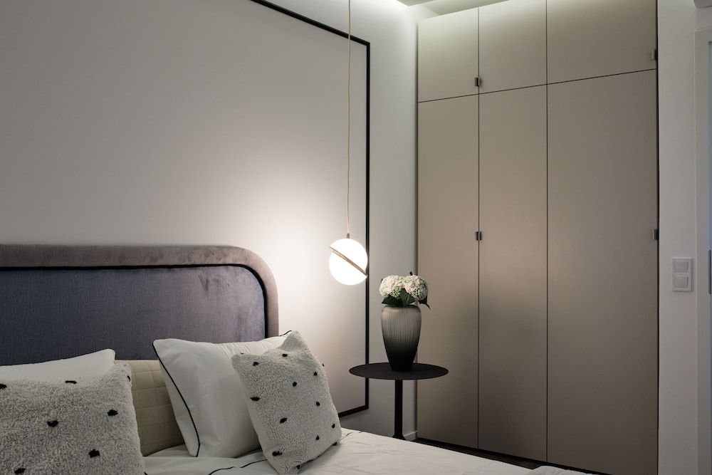 the amberlyn suite hotel