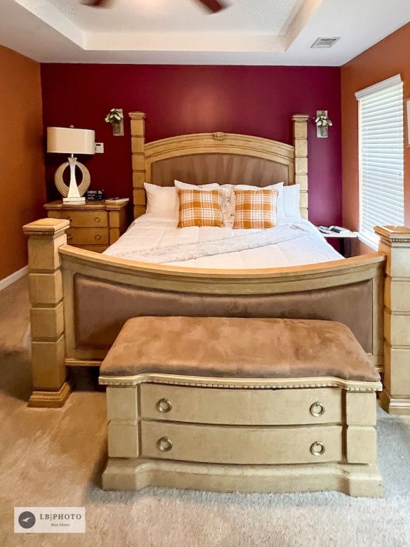 attractive 3 bed townhouse with king bed