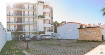 soho life apartments