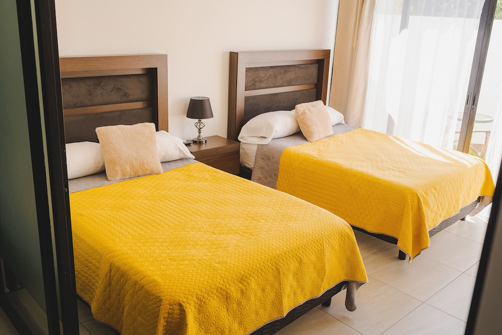 soho life apartments