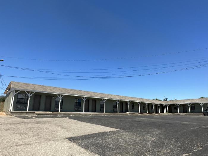 llano motel