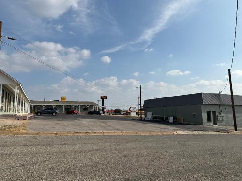 llano motel