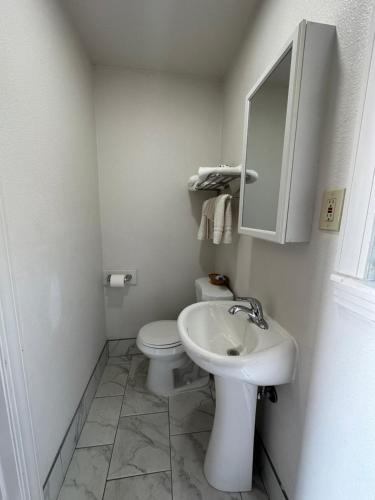 llano motel