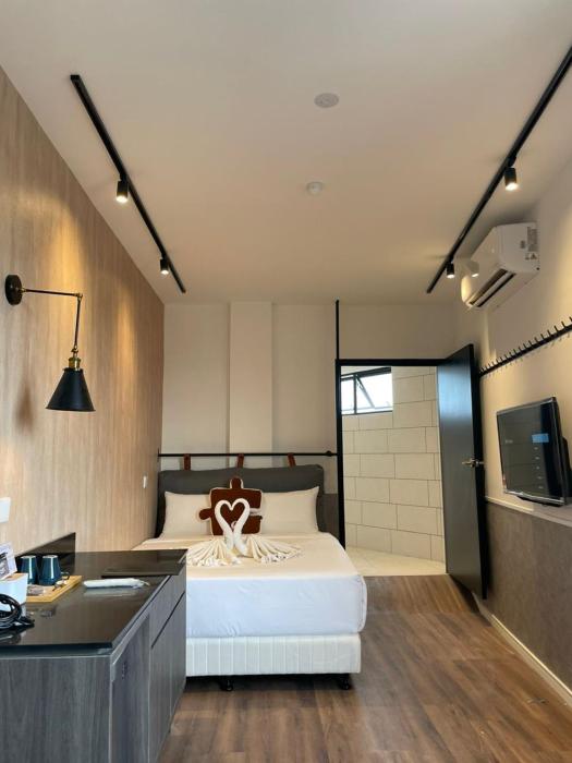 the bagan suite