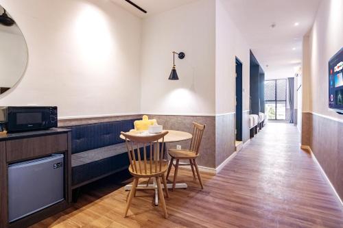 the bagan suite