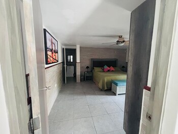 meson del capitan apartments