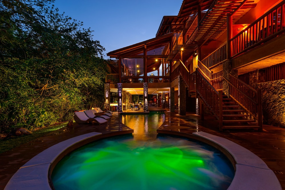 kalango hotel boutique