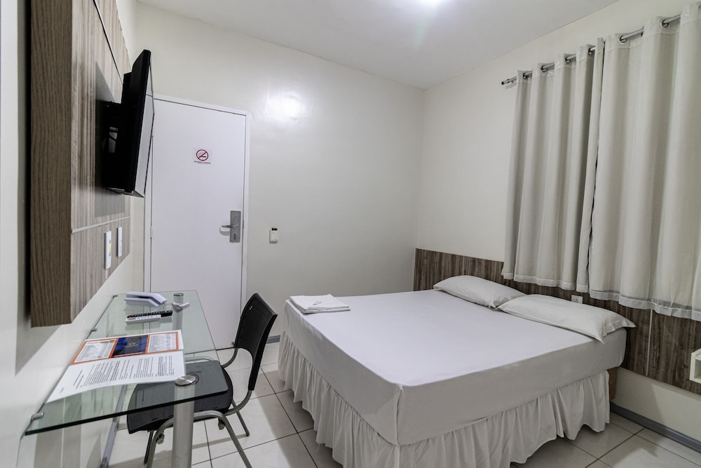 hotel aeroporto montese star
