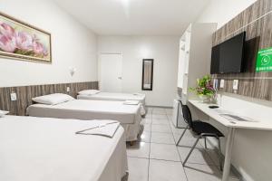 hotel aeroporto montese star