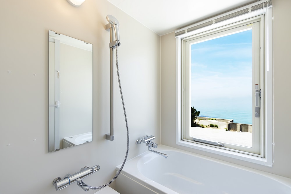 kamome slow hotel the compact