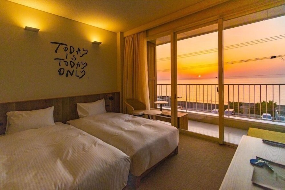 kamome slow hotel the compact