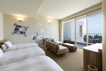 kamome slow hotel the compact