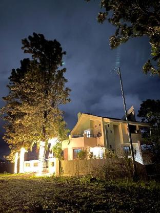 Serene Lake Castle,Talegaon Dabhade>>Pune,2 star