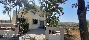 Serene Lake Castle,Talegaon Dabhade>>Pune,2 star