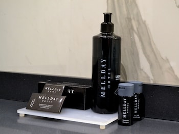 mellday hotel