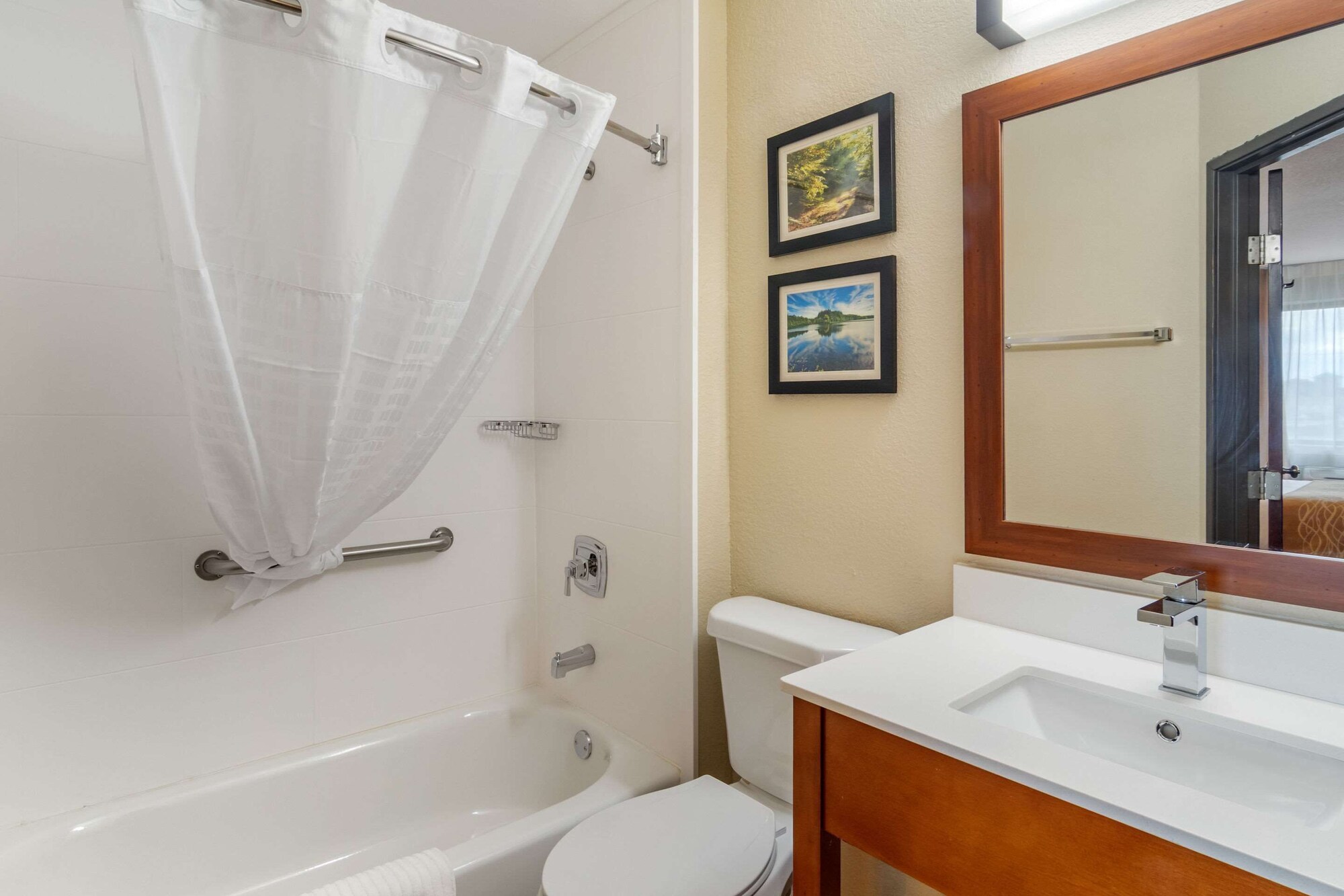 comfort inn and suites south hill i 85