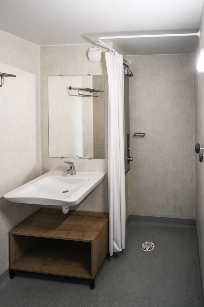 auberge de jeunesse hi clermont ferrand