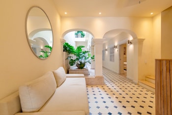 b haus hotel boutique