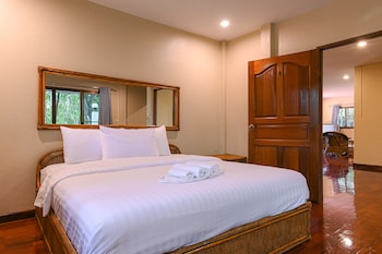 suanpung bonsai village