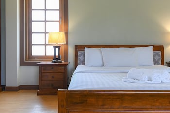 suanpung bonsai village