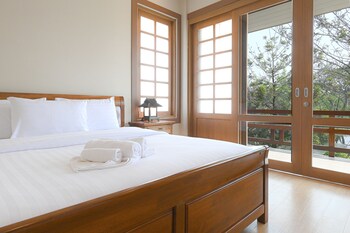 suanpung bonsai village