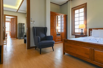 suanpung bonsai village