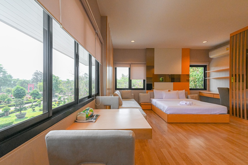 suanpung bonsai village