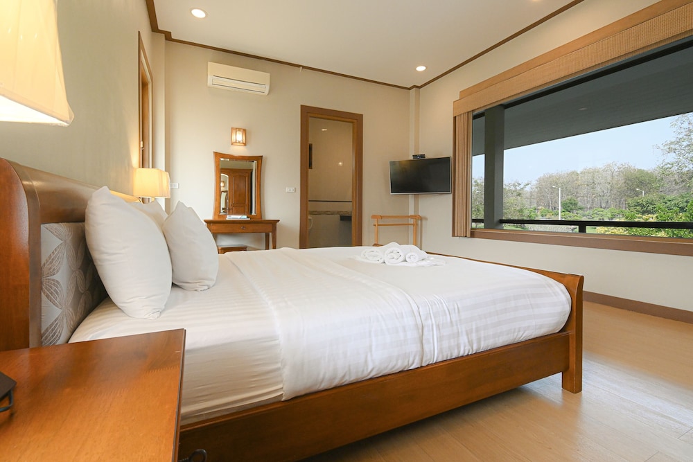 suanpung bonsai village