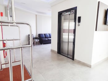 master gold express hotel