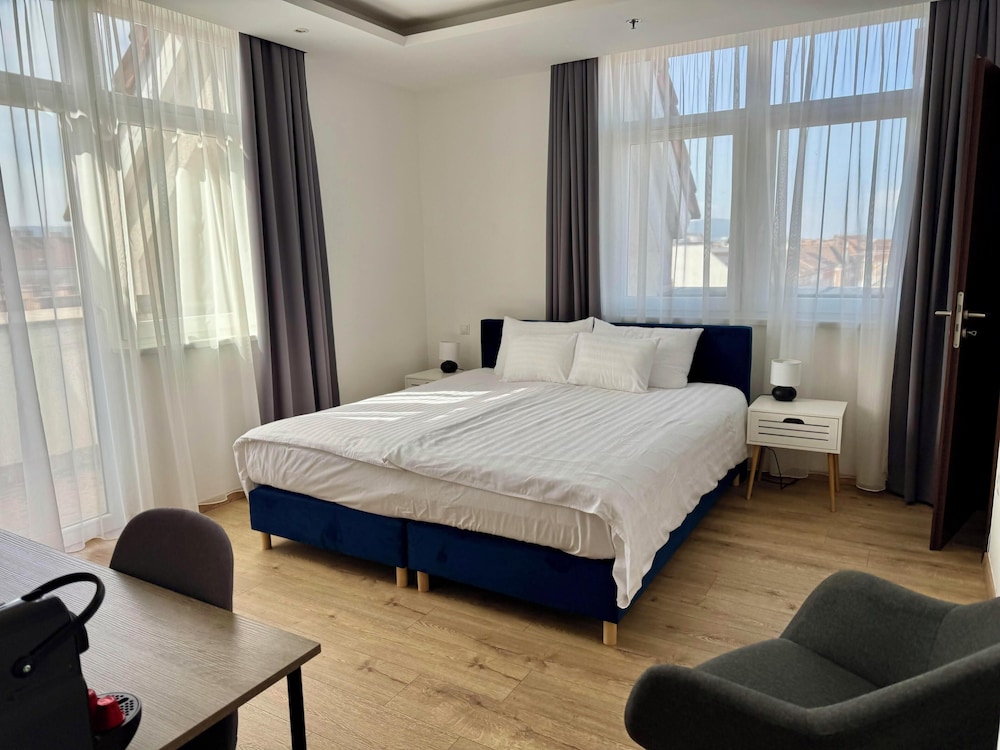 rooftop city residence