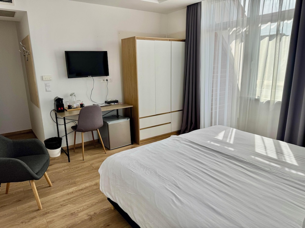 rooftop city residence