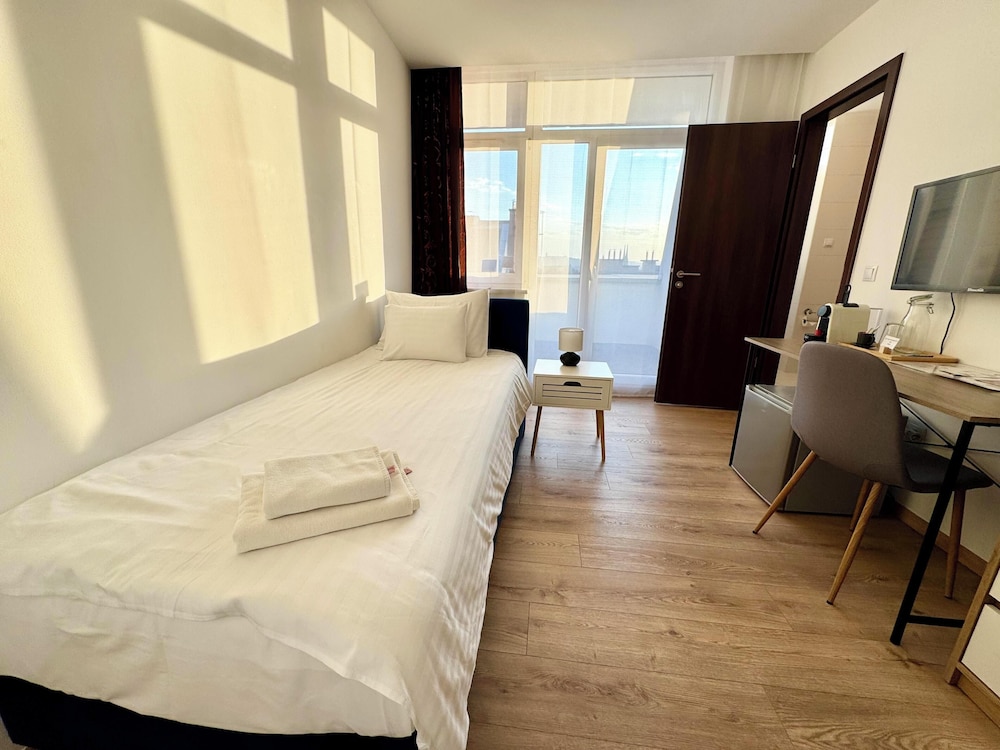 rooftop city residence